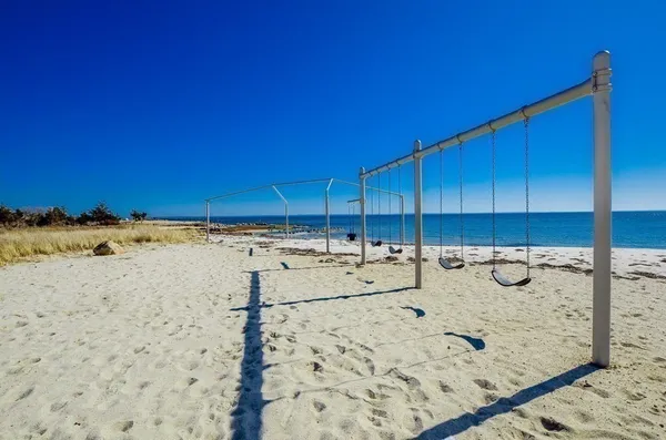 $1,850 | 26 Antassawamock Road, Unit SUMMER, Mattapoisett, MA 02739