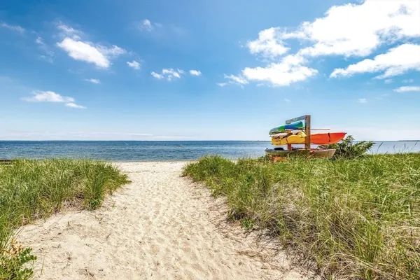 $1,850 | 26 Antassawamock Road, Unit SUMMER, Mattapoisett, MA 02739