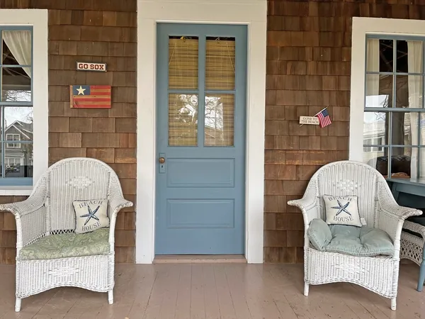 $1,850 | 26 Antassawamock Road, Unit SUMMER, Mattapoisett, MA 02739