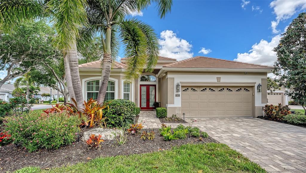 292 Turquoise Lane Osprey, FL 34229 - Photo 3 of 88