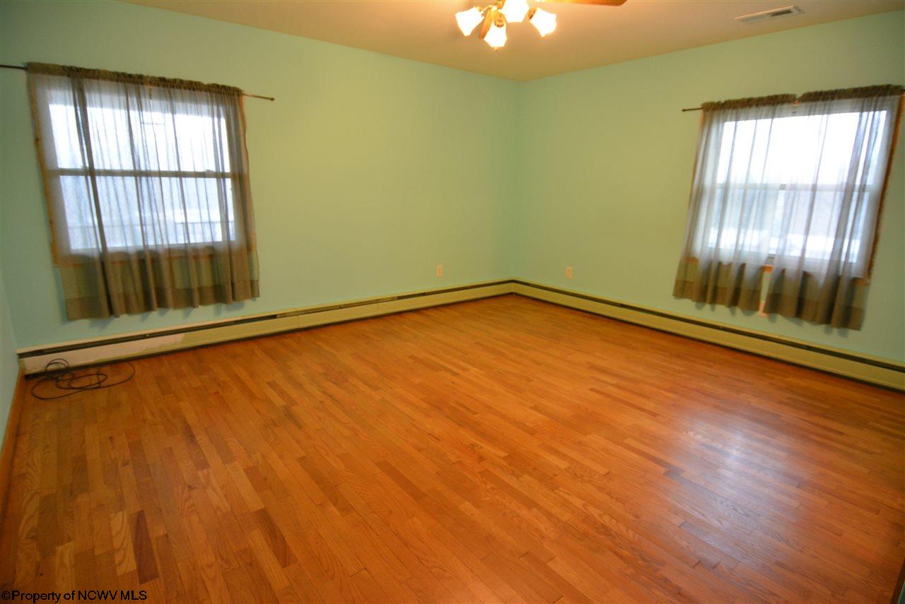 533 Ritter Street Bridgeport, WV 26330 - Photo 5 of 10 Gallery Image 5
