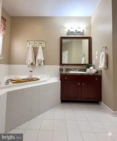 $479,900 | 1 Marlowe Court, Absecon, NJ 08205