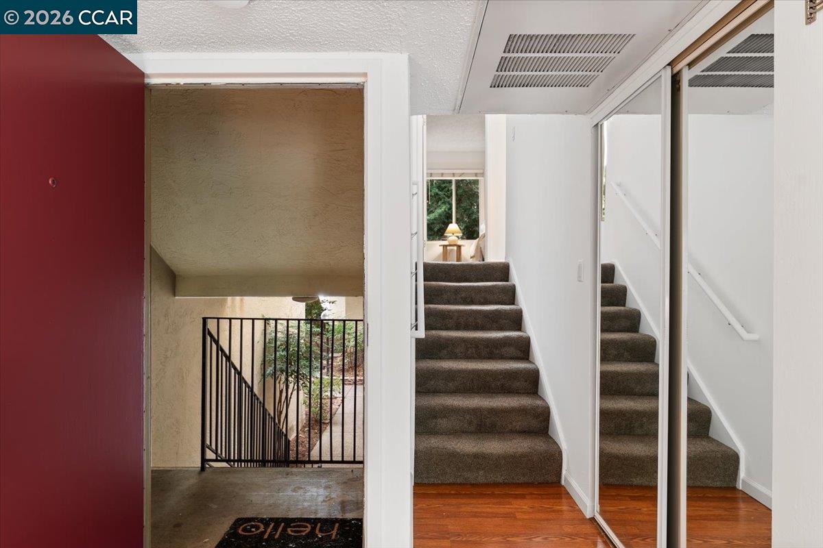 2716 Oak Road, Unit 95 Walnut Creek, CA 94597 - Photo 19 of 37