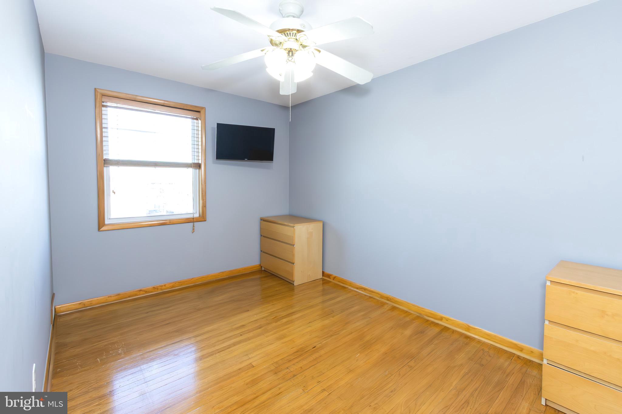 3349 Morning Glory Road Philadelphia, PA 19154 - Photo 15 of 22 Ready for the new owners to make their own