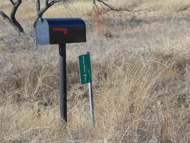 $163,200 | 117 Private Road 354, Hubbard, TX 76648