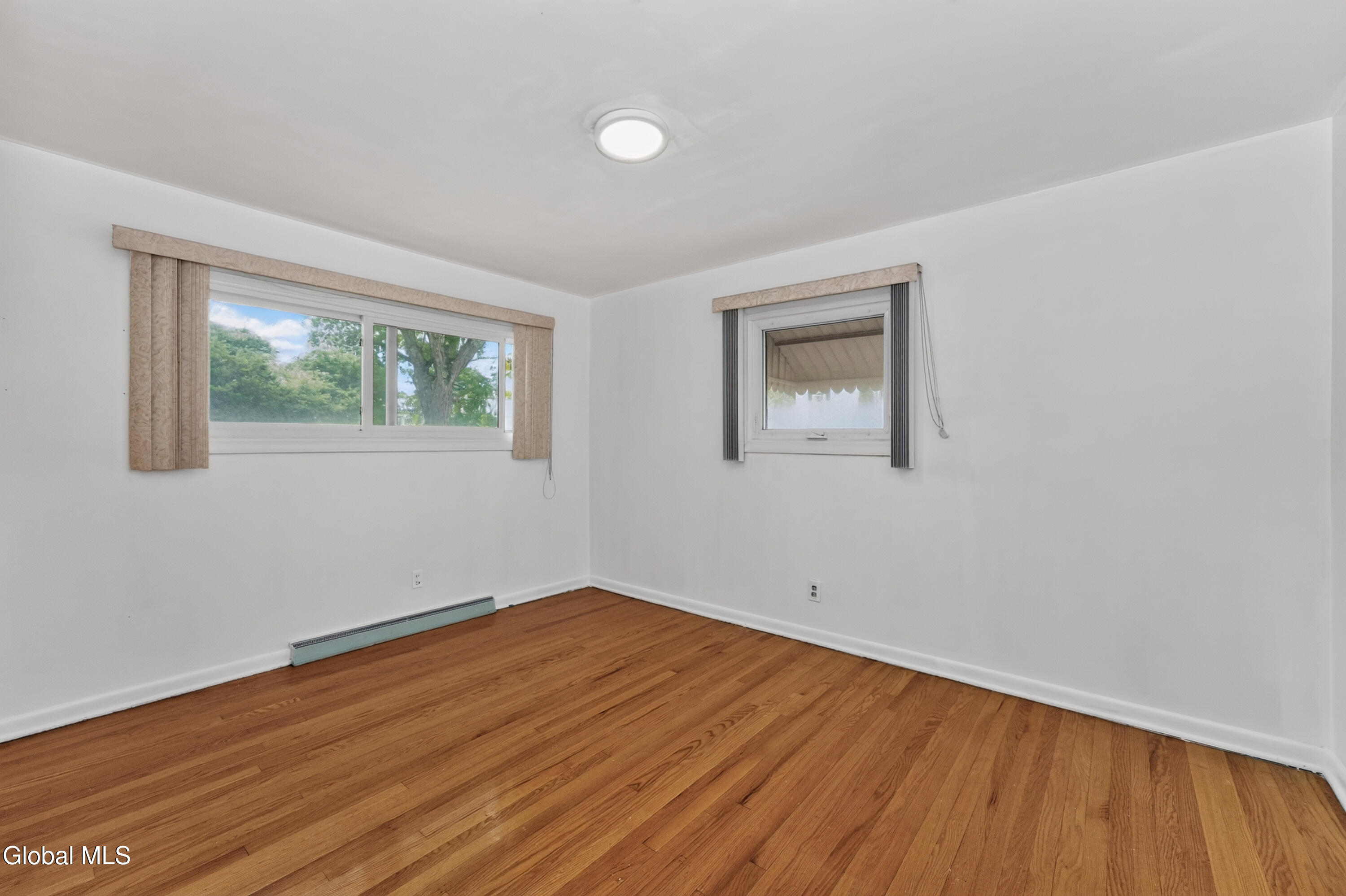 37 Marwill Street Albany, NY 12209 - Photo 21 of 33 5 Bedroom 5