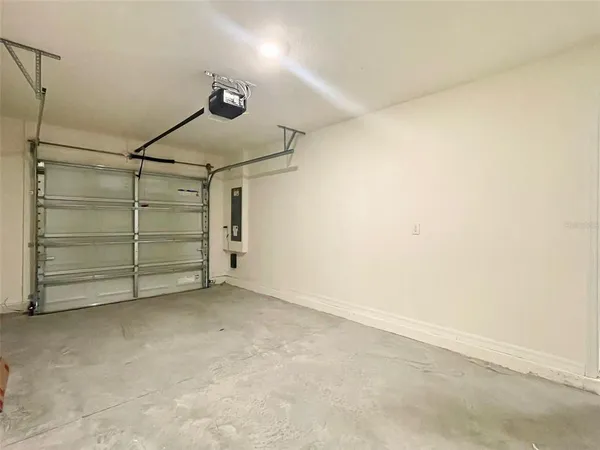 an empty room with a empty space
