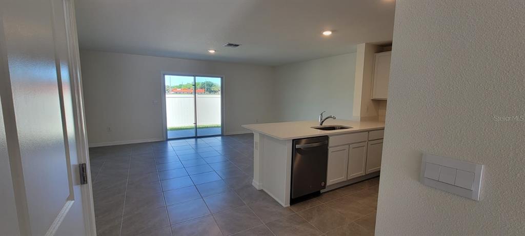 8226 Southwest 67th Avenue Ocala, FL 34476 - Photo 3 of 14