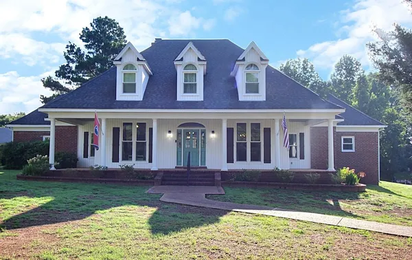 $750,000 | 85 Hickory Nut Road, Collierville, TN 38017