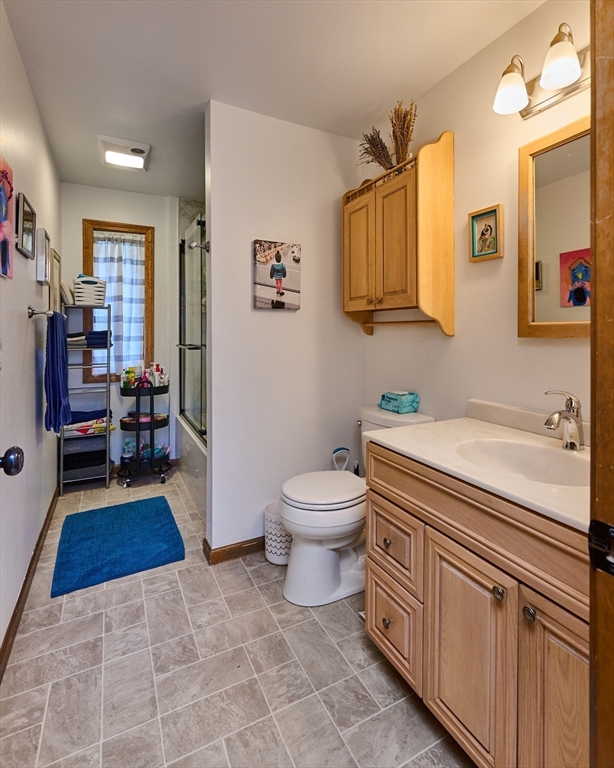 37 Harris Street Amherst, MA 01002 - Photo 24 of 40