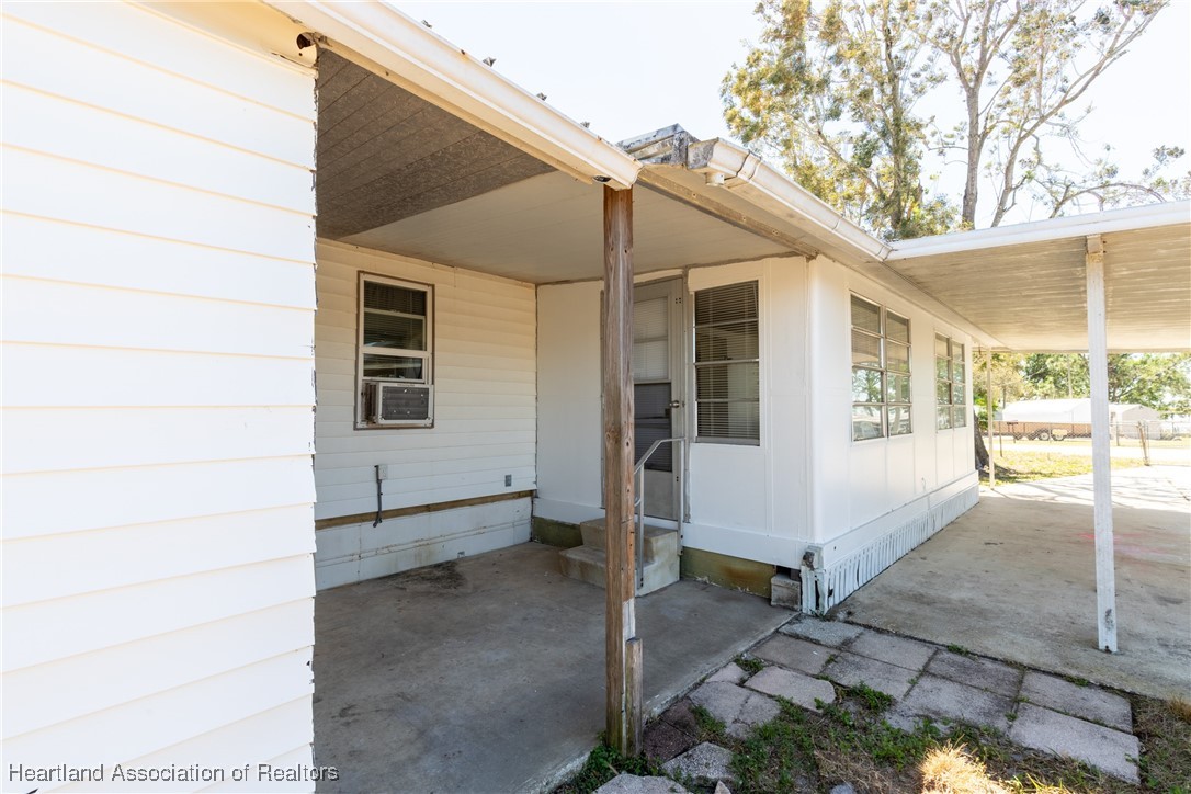 1961 Shore Road Avon Park, FL 33825 - Photo 13 of 37 Gallery Image 13