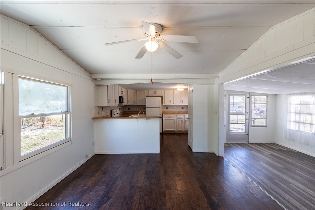1961 Shore Road Avon Park, FL 33825 - Photo 21 of 37 Gallery Image 21