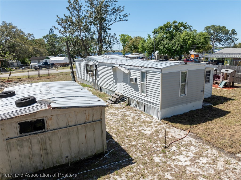 1961 Shore Road Avon Park, FL 33825 - Photo 8 of 37 Gallery Image 8