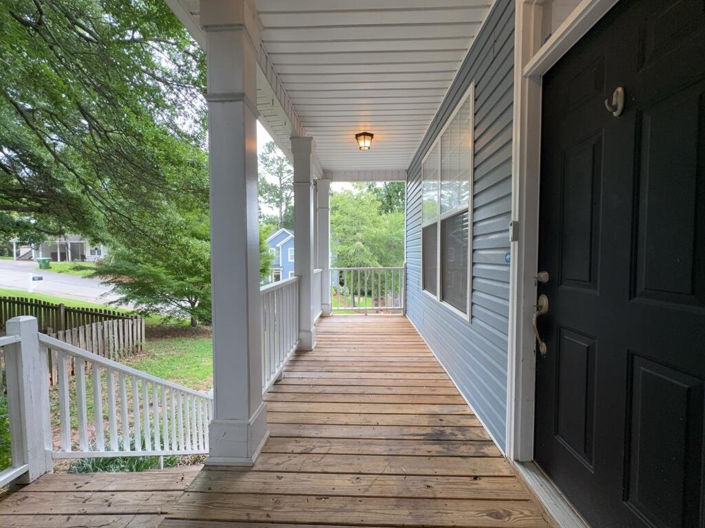 1009 Edgefield Street Columbia, SC 29201 - Photo 4 of 19 Porch