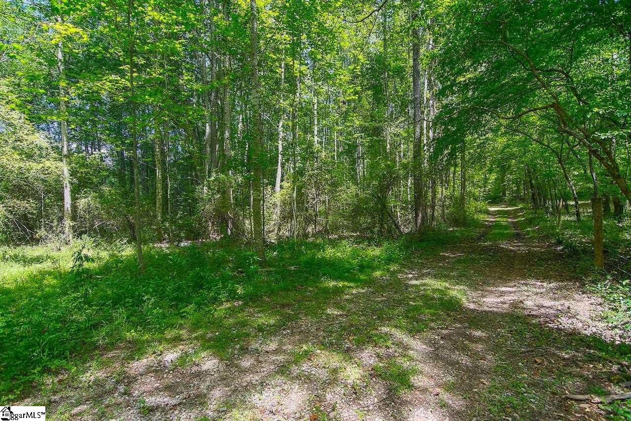 468 Bates Crossing Road Travelers Rest, SC 29690 - Photo 3 of 6