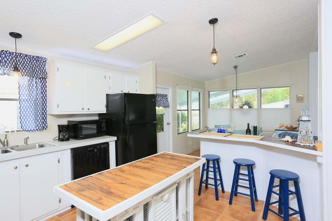 1021 Sebastian Road Barefoot Bay, FL 32976 - Photo 10 of 32 10 1021 Sebastian Rd - Kitchen - View 3j