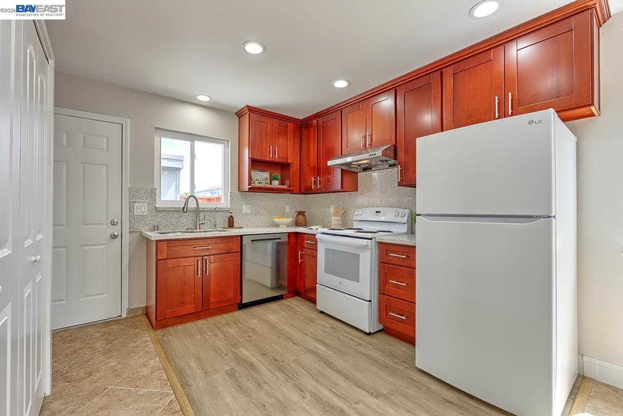 4556 Reyes Drive Union City, CA 94587 - Photo 10 of 29