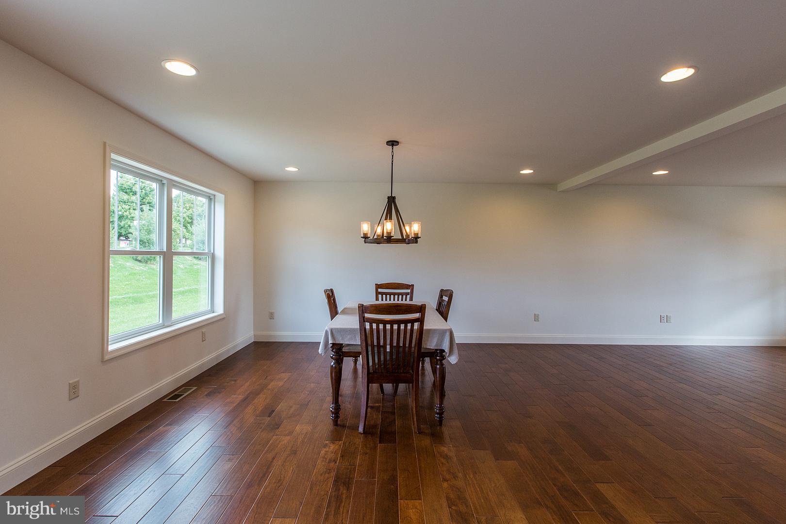 519 Madison Way Manheim, PA 17545 - Photo 7 of 37 Example of Similar Home - Not an exact Replica