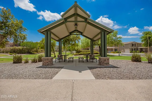 $1,650 | 5617 South 21st Terrace, Phoenix, AZ 85040