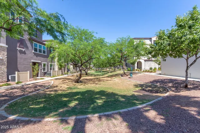 $1,650 | 5617 South 21st Terrace, Phoenix, AZ 85040