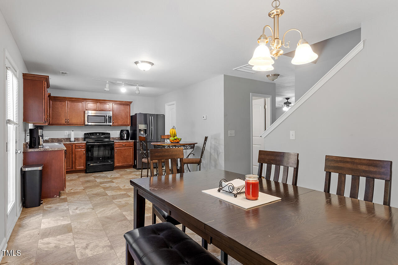 1919 Ridge Brook Lane Raleigh, NC 27610 - Photo 14 of 36 1919 Ridge Brook Lane_18