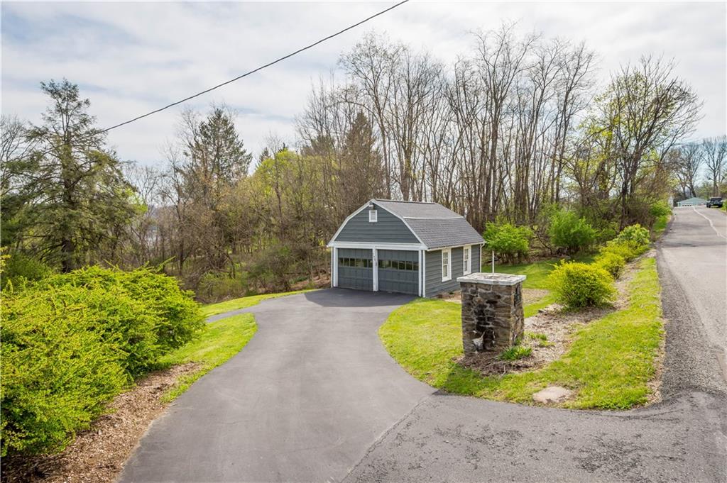 705 Walnut Street Crescent, PA 15046 - Photo 34 of 41