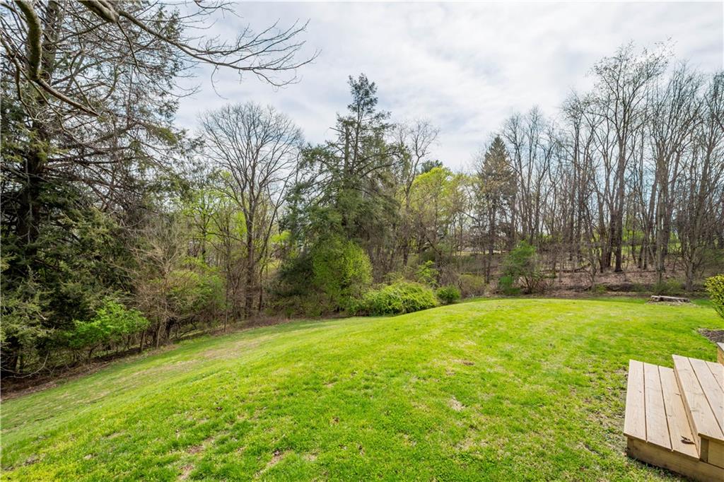 705 Walnut Street Crescent, PA 15046 - Photo 35 of 41