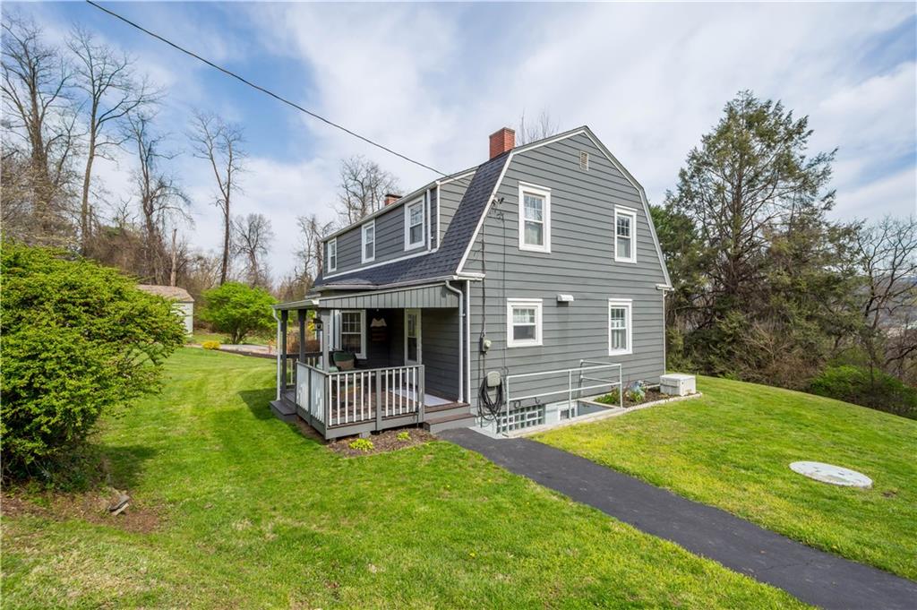 705 Walnut Street Crescent, PA 15046 - Photo 4 of 41