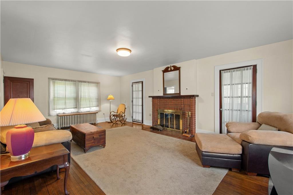 705 Walnut Street Crescent, PA 15046 - Photo 10 of 41