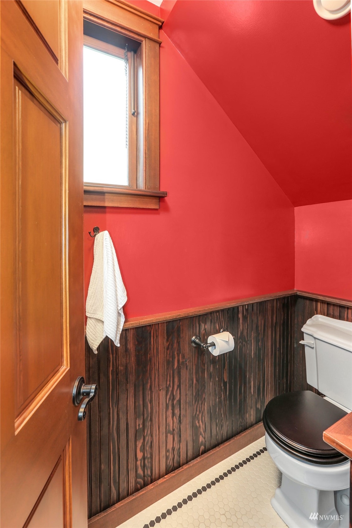 1912 Rucker Avenue Everett, WA 98201 - Photo 11 of 38