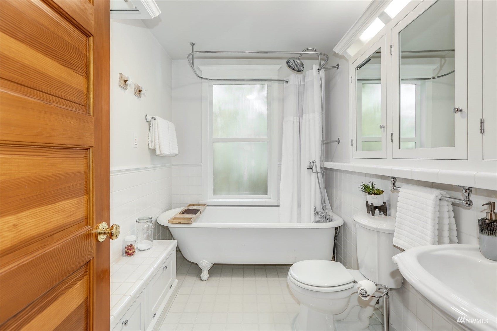 1912 Rucker Avenue Everett, WA 98201 - Photo 27 of 38
