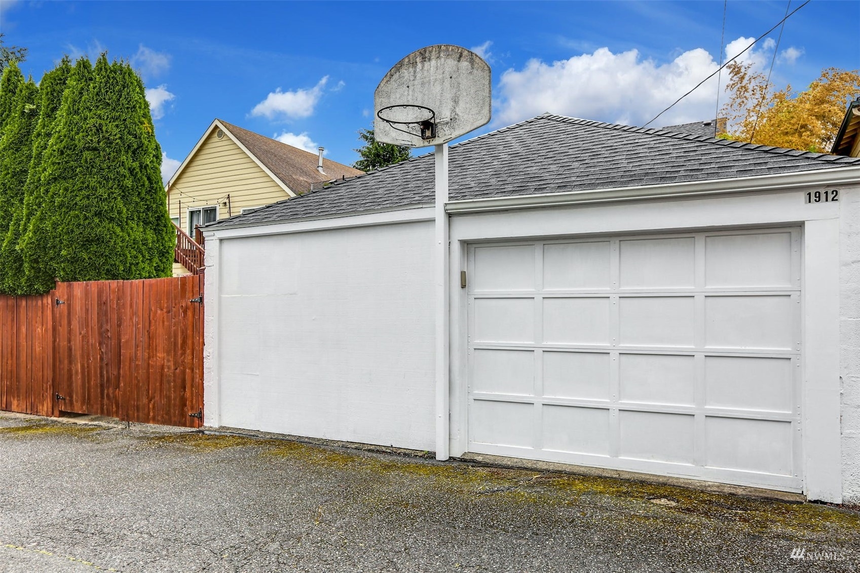 1912 Rucker Avenue Everett, WA 98201 - Photo 34 of 38
