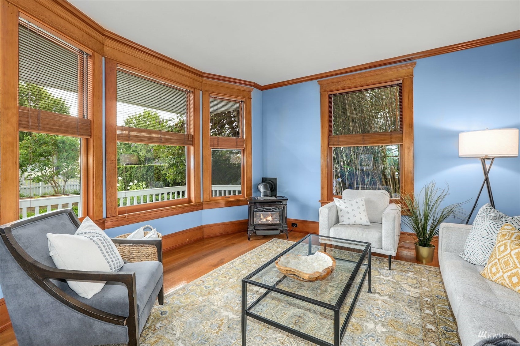 1912 Rucker Avenue Everett, WA 98201 - Photo 9 of 38