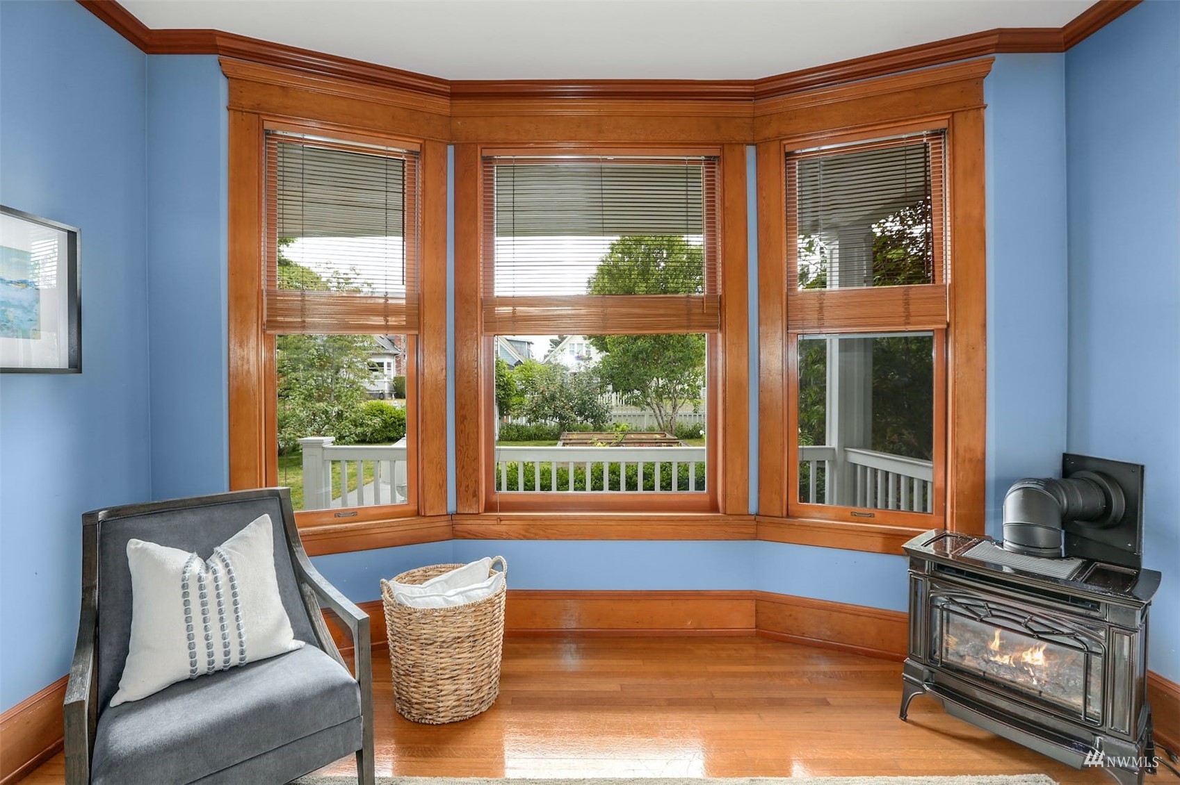 1912 Rucker Avenue Everett, WA 98201 - Photo 10 of 38