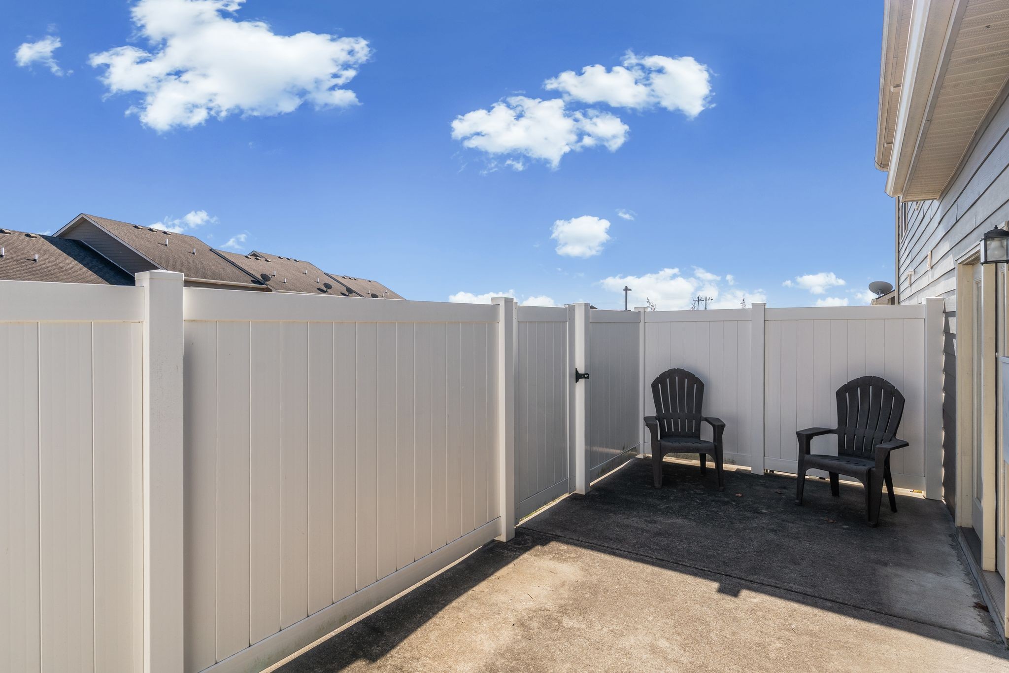 4020 Commons Drive Spring Hill, TN 37174 - Photo 32 of 37 a view of a room with a chandelier