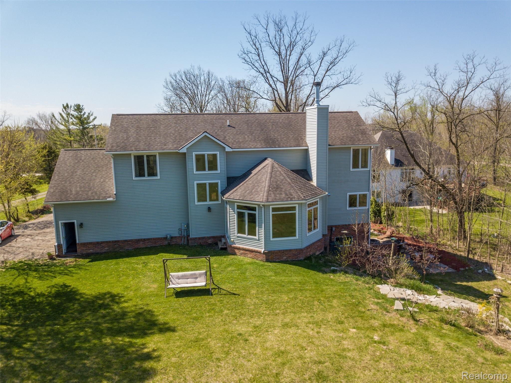 2002 West Ray Road Fenton, MI 48430 - Photo 29 of 31 DJI_0937.jpg