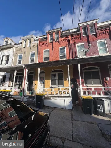 $149,900 | 19 East High Street, Womelsdorf, PA 19567