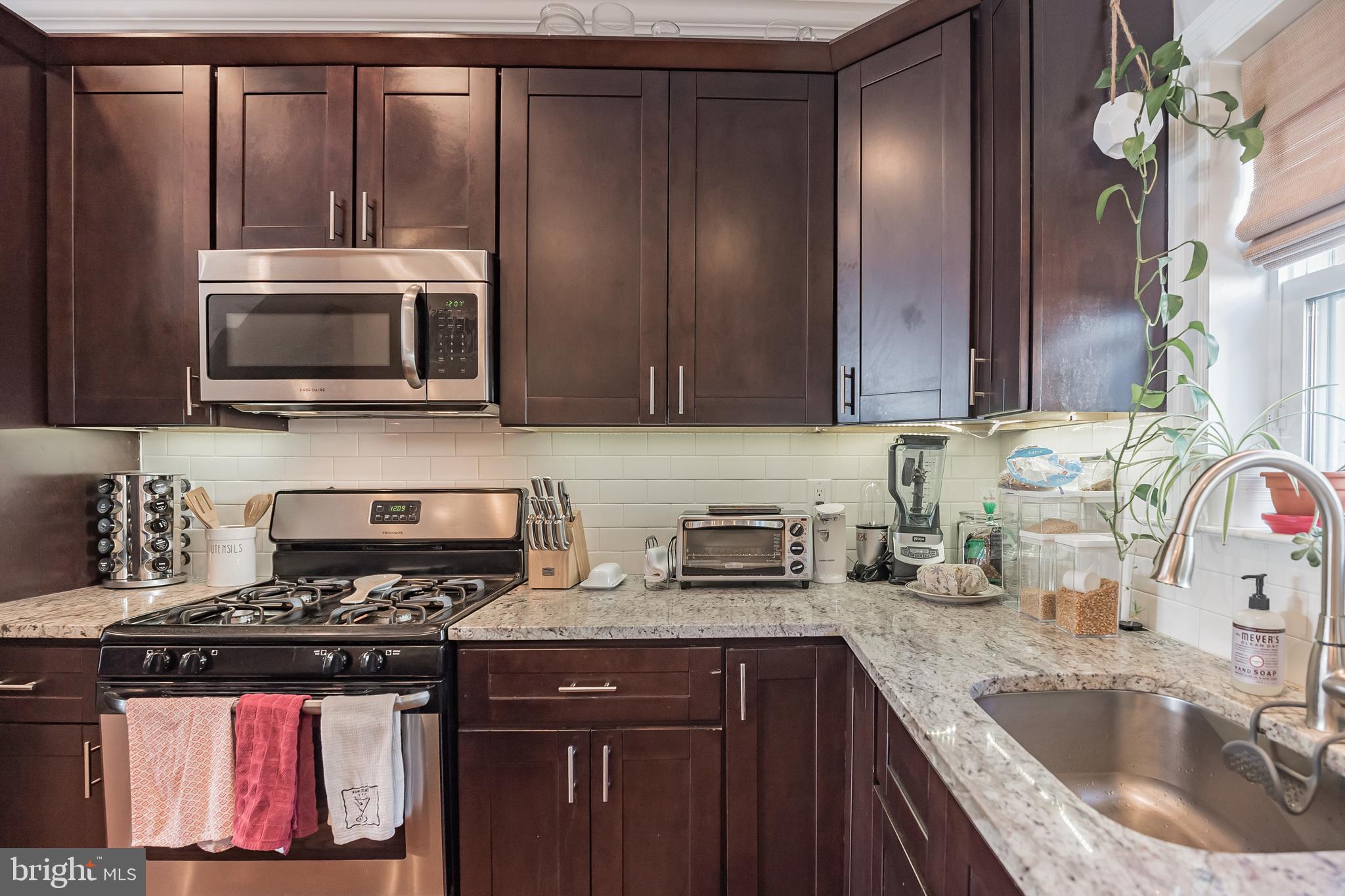 425 Mercy Street Philadelphia, PA 19148 - Photo 13 of 38 Gallery Image 13
