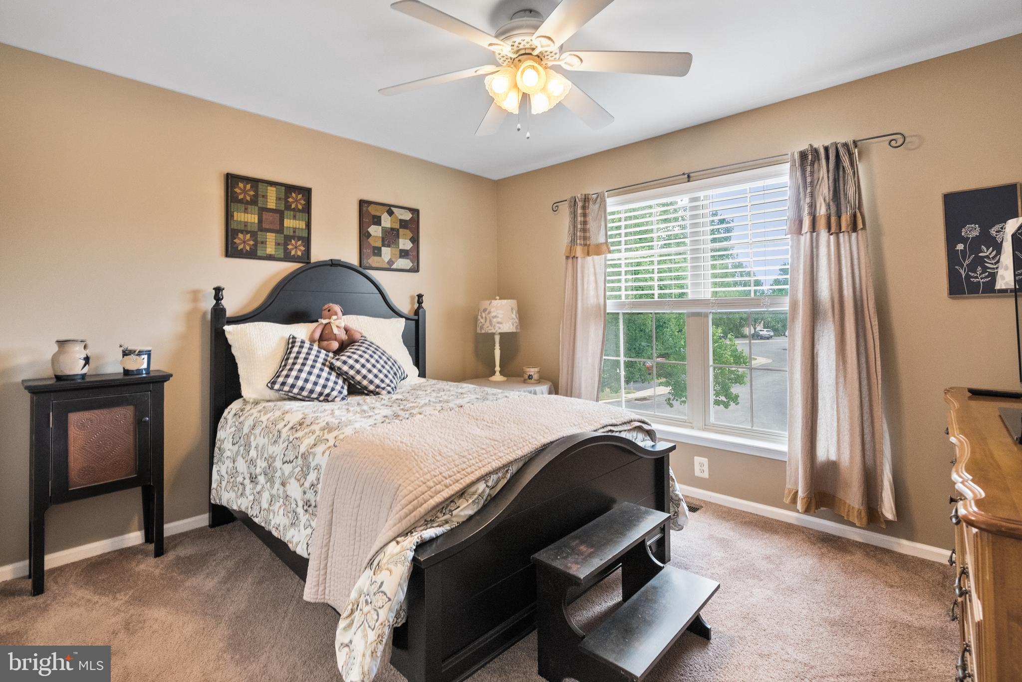 5 Chadwick Circle Eagleville, PA 19403 - Photo 20 of 32 a bedroom with a bed and a window