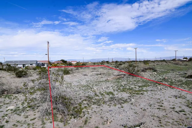 $13,500 | 1572 Arctic Avenue, Thermal, CA 92274