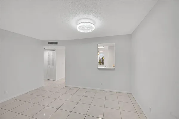 $1,700 | 14773 Cumberland Drive, Unit 404D, Delray Beach, FL 33446