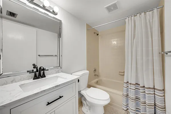 $1,700 | 14773 Cumberland Drive, Unit 404D, Delray Beach, FL 33446