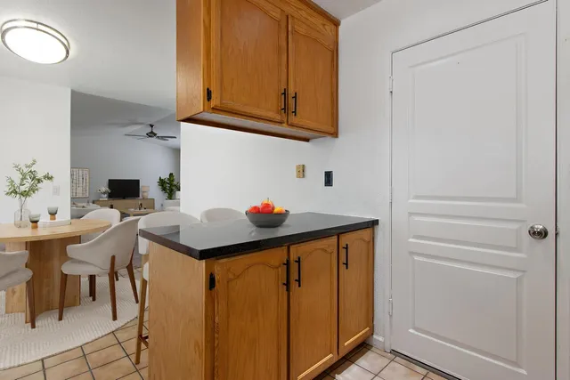 $289,900 | 7313 Sunshire Lane, Sacramento, CA 95828