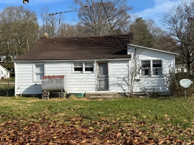 $59,900 | 244 Baltimore Street, Laurel, IN 47024