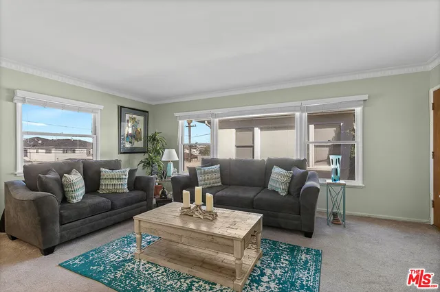 $1,750 | 831 Austin Avenue, Unit 5, Inglewood, CA 90302