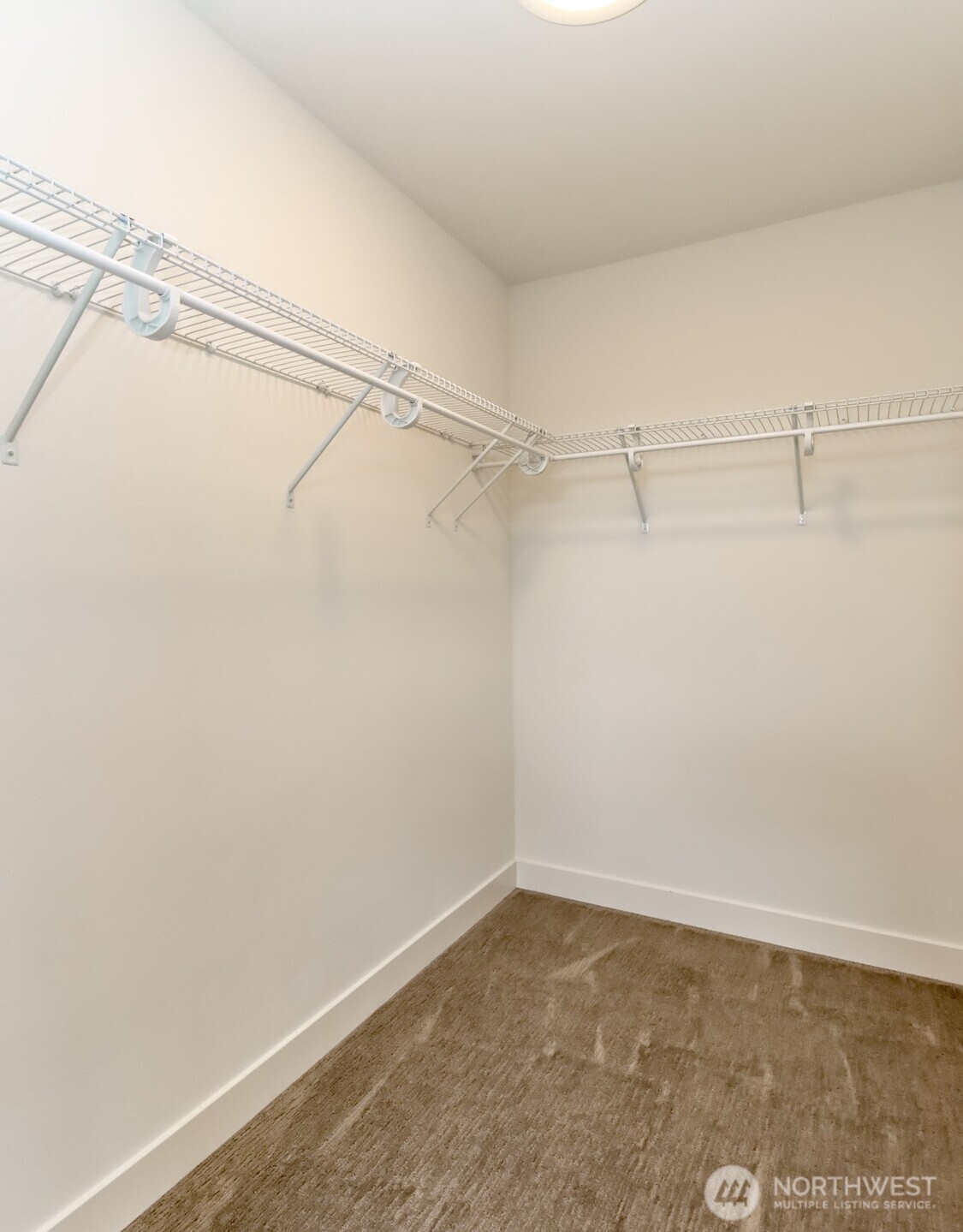 8811 Interlake Avenue North, Unit A Seattle, WA 98103 - Photo 17 of 24