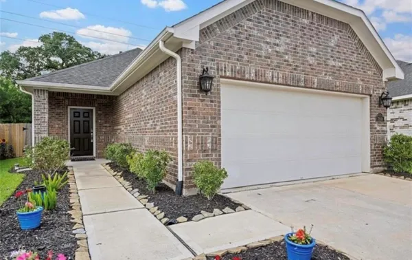 $2,000 | 31606 Heguy Pass, Fulshear, TX 77441