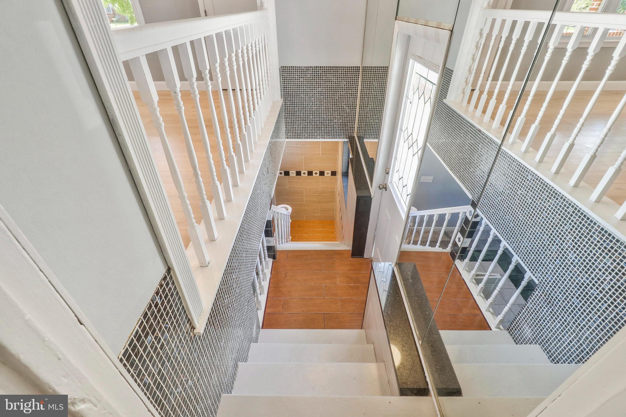9600 Woodland Avenue Lanham, MD 20706 - Photo 23 of 41 a view of entryway with a front door