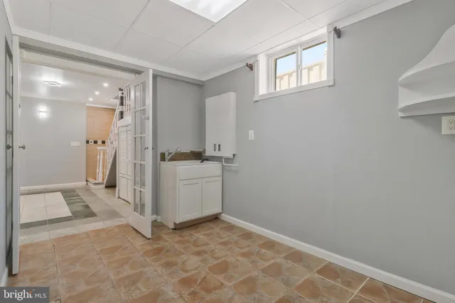 $3,295 | 9600 Woodland Avenue, Lanham, MD 20706