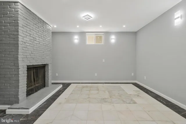 $3,295 | 9600 Woodland Avenue, Lanham, MD 20706